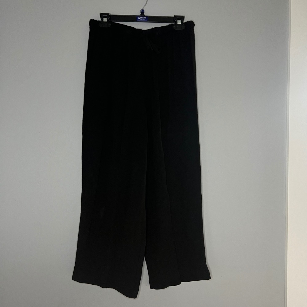 EILEEN FISHER Crinkle‎ Wide Leg Cropped Pants Size Medium Black Basic Semi Sheer